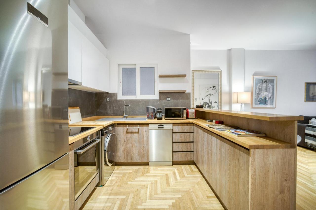 Delightful Stylish Two Bedroom Condo In Hip Area Of Central Athene Buitenkant foto