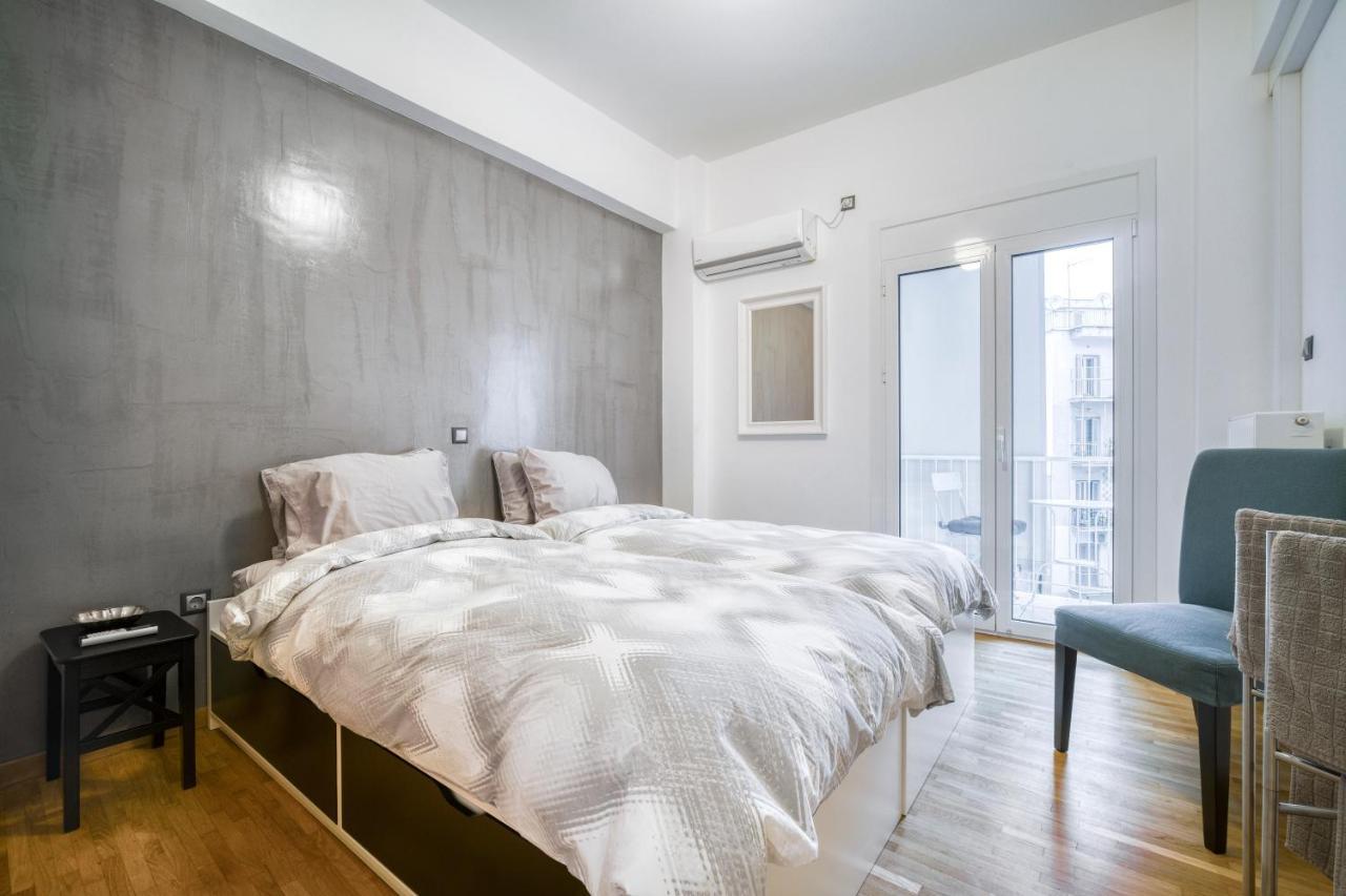 Delightful Stylish Two Bedroom Condo In Hip Area Of Central Athene Buitenkant foto