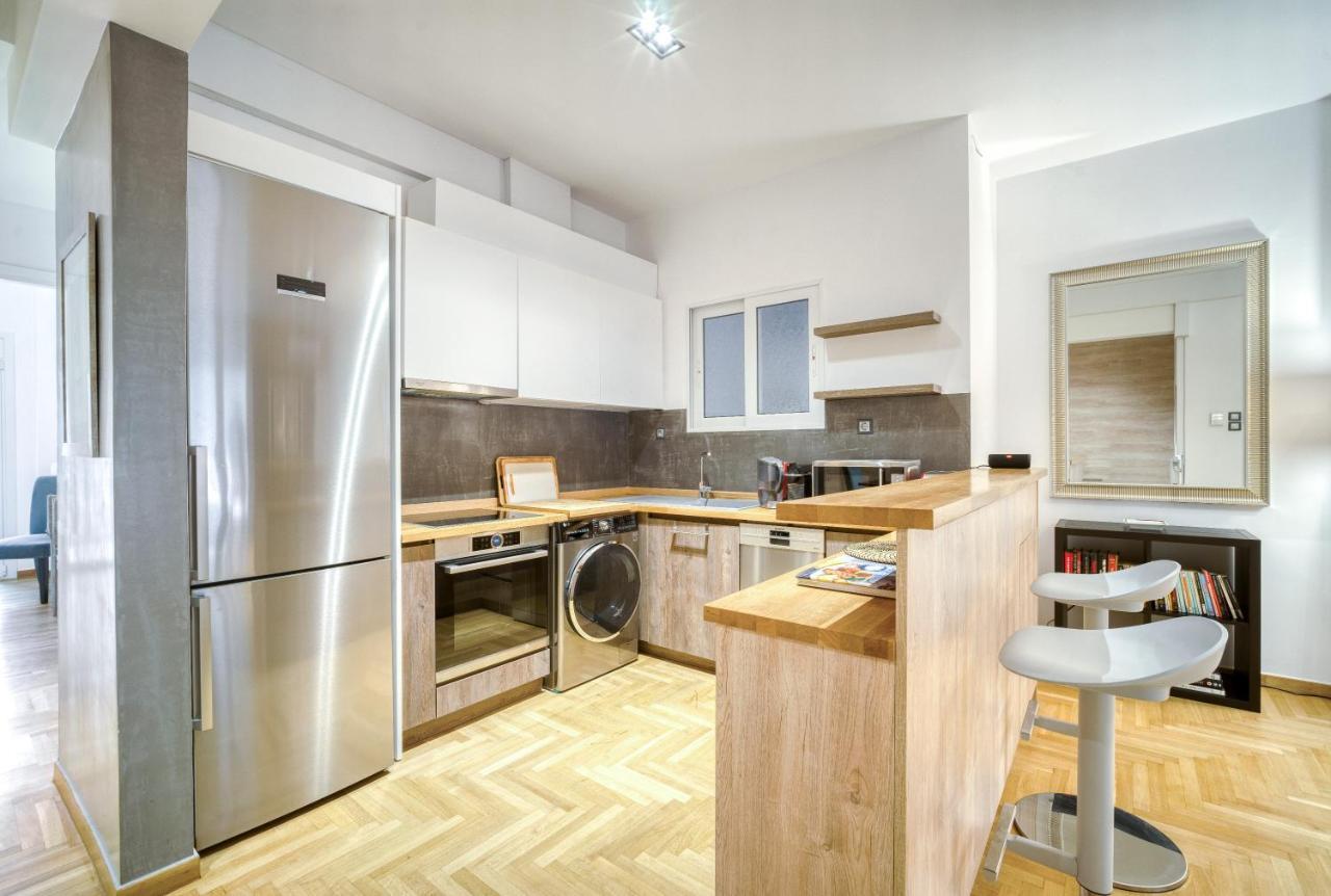 Delightful Stylish Two Bedroom Condo In Hip Area Of Central Athene Buitenkant foto