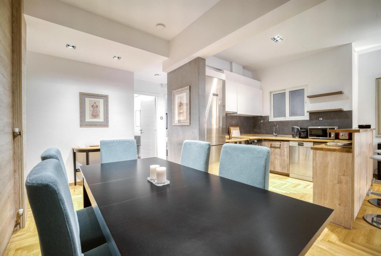 Delightful Stylish Two Bedroom Condo In Hip Area Of Central Athene Buitenkant foto